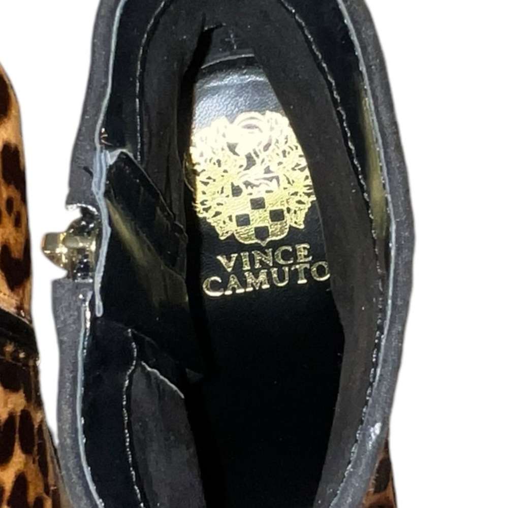VINCE CAMUTO NANDI2 LEOPARD BOOTIES NWOB Size 7 M - Picture 8 of 9